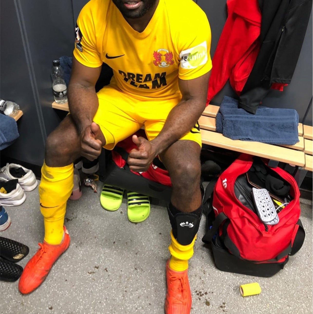 ARMOUR FLEX SHIN GUARDS